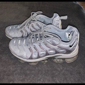Nike Air VaporMax Plus Cool Grey 5.5